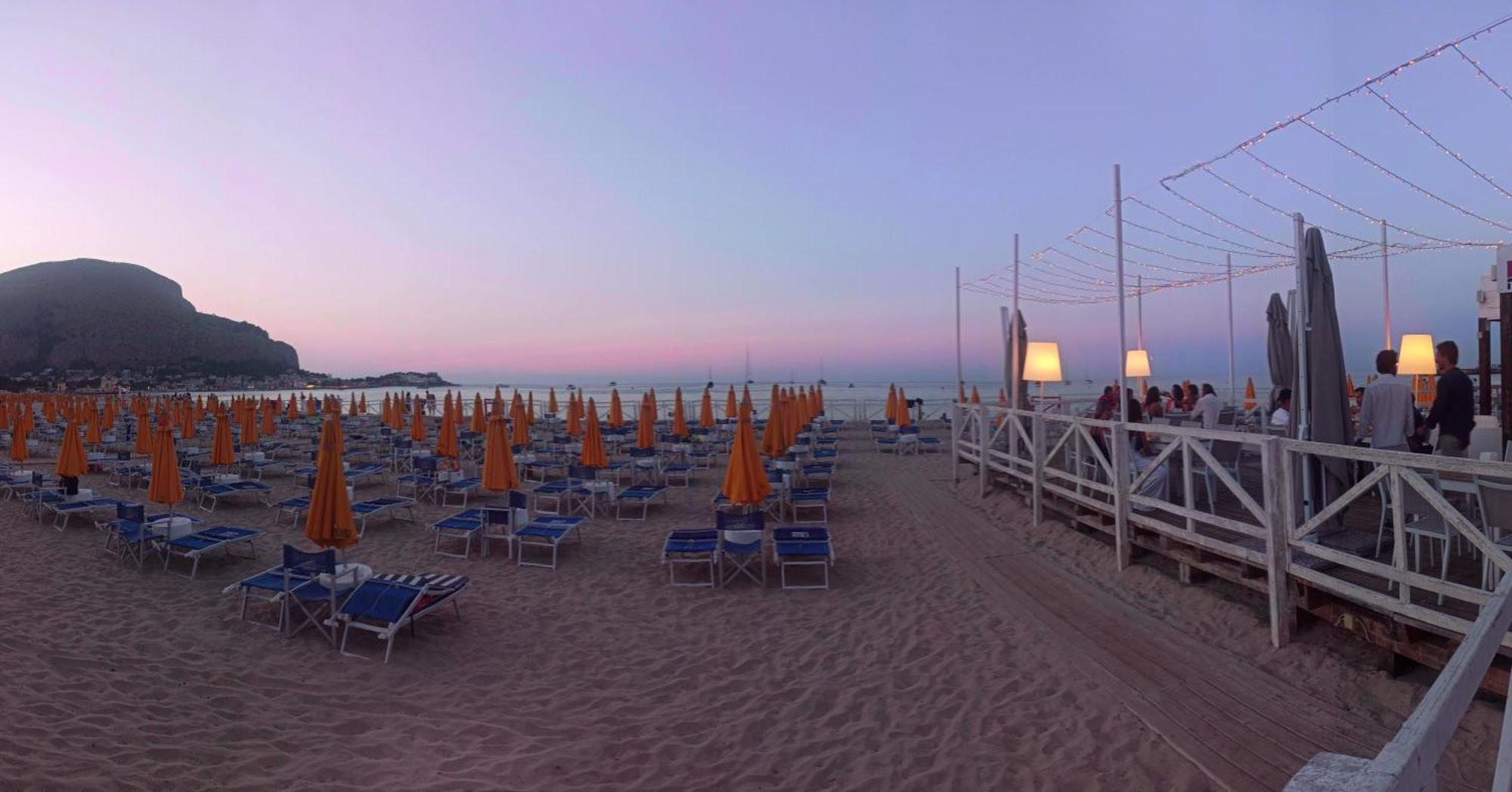 Green House Beach Hotel Mondello Exterior photo